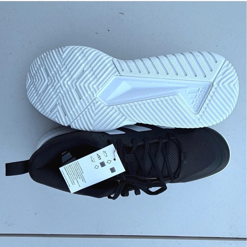 adidas lightweight athletic